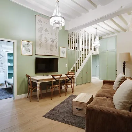 Charming - 2br-6p - Rue Mouffertard Apartment Paris